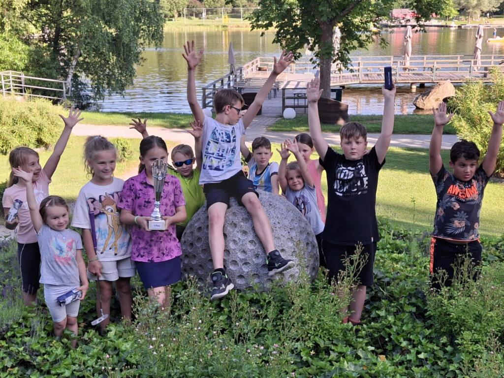 Golfnachwuchs neu durchgestartet